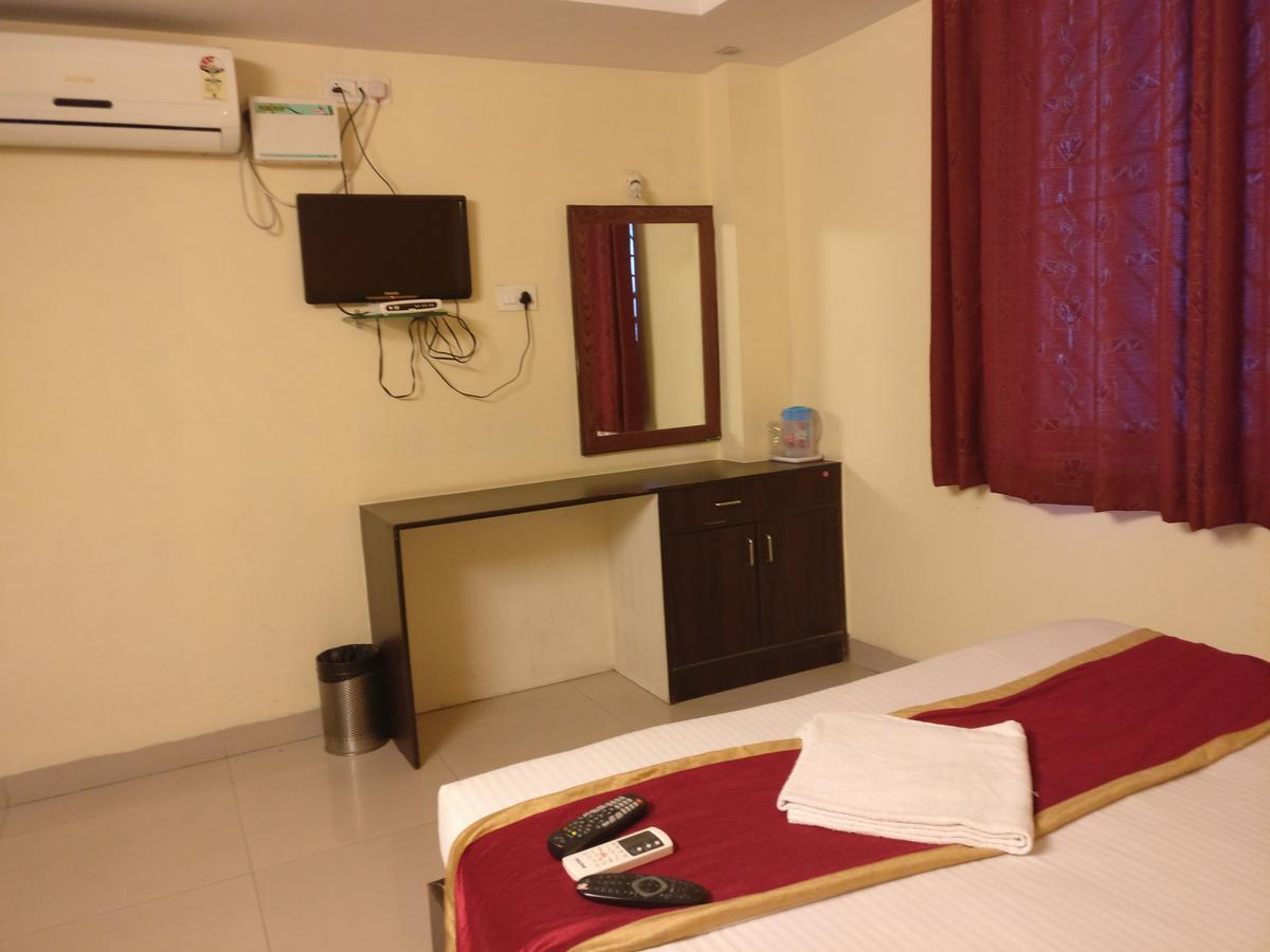 Hotel Skyland Bangalore Eksteriør billede